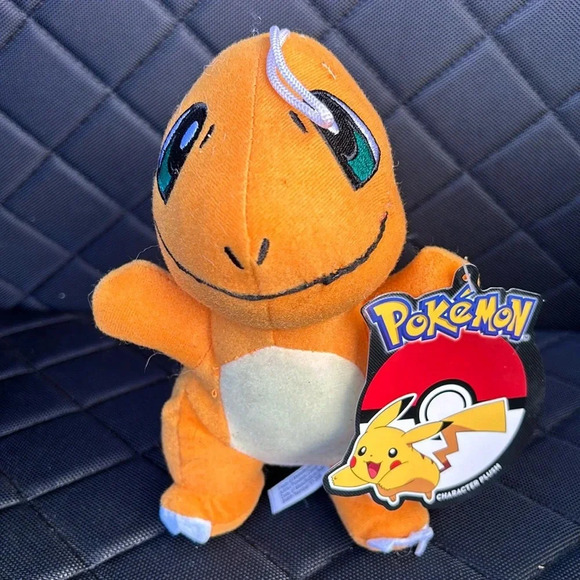 Pokémon Charmander stuffed animal plush - Picture 1 of 3